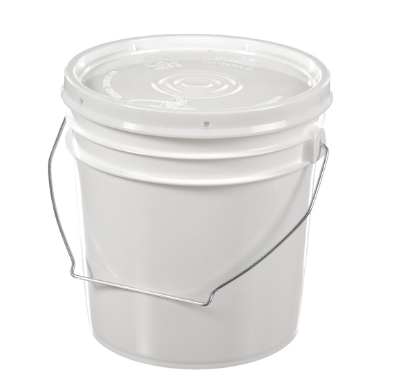 white beach pail